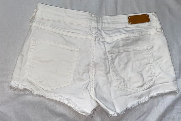 short en jeans NVY jeans taille 36 valeur 60 euros - photo numéro 3
