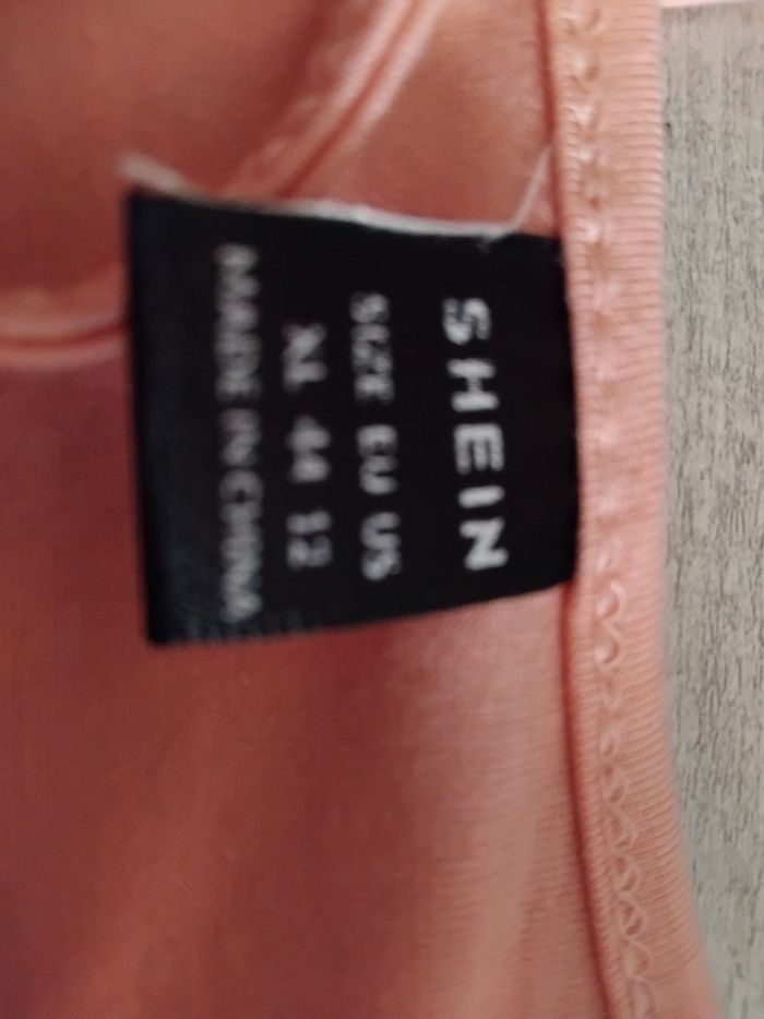 Tee-shirt femme T 44 - photo numéro 4