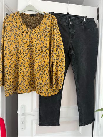 Lot jeans noir  + pull moutarde T 52