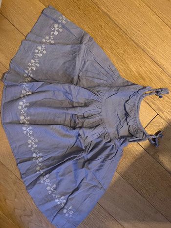 Robe sergent major bleu 3 ans très bon état