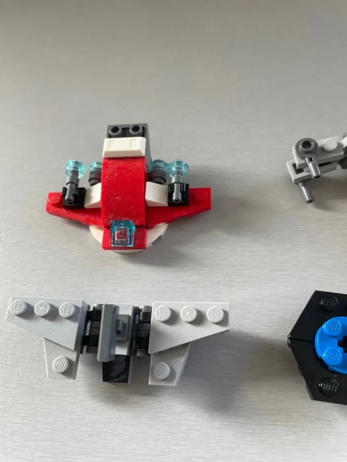 Lot de vaisseaux Lego Star Wars - photo numéro 2
