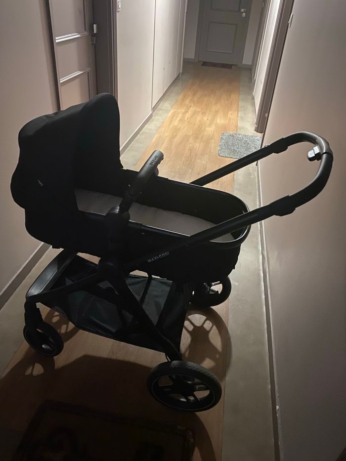 Poussette maxi cosi zelia3 et cosi citi - photo numéro 3