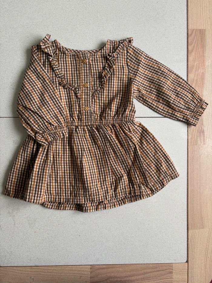 Robe.