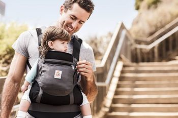 Porte bébé Ergobaby Performance
