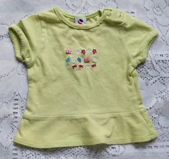 Tee-shirt Absorba, vert clair, en très bon état, taille 3 mois