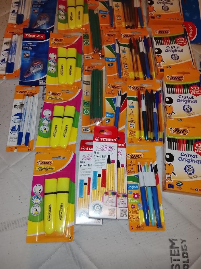 Fournitures scolaires - photo numéro 3
