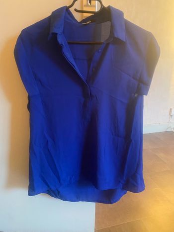 Haut bleu marine 