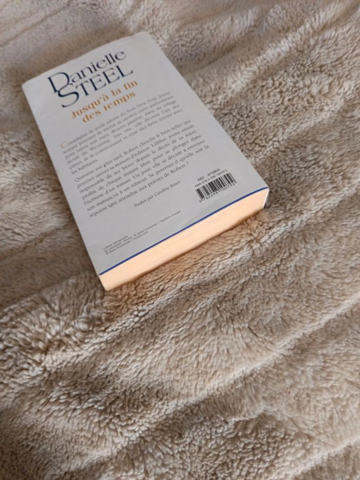 Jusqu'à la fin des temps de Danielle Steel - photo numéro 3