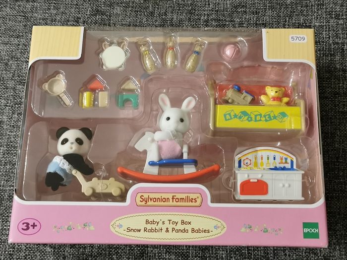 Sylvanian families Baby's Toy Box neuf sous blister