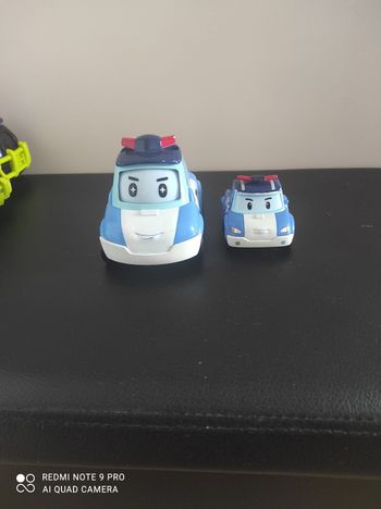 Lot voitures Robocar poli