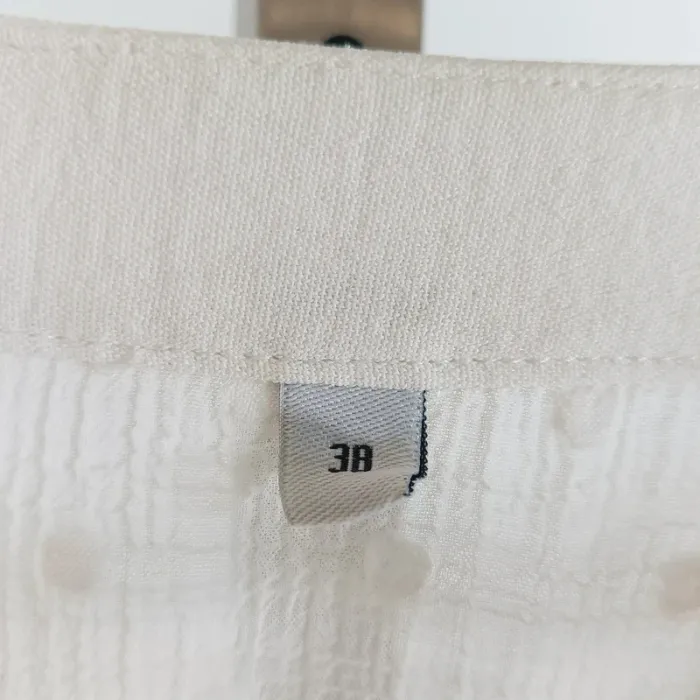 Blouse blanche à nouer - Détail plumetis au dos - Taille 38 A542 - photo numéro 12