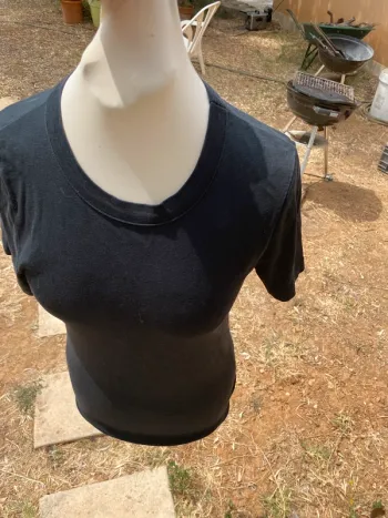 Tee shirt petit bateau taille 40 ou 20 Ans