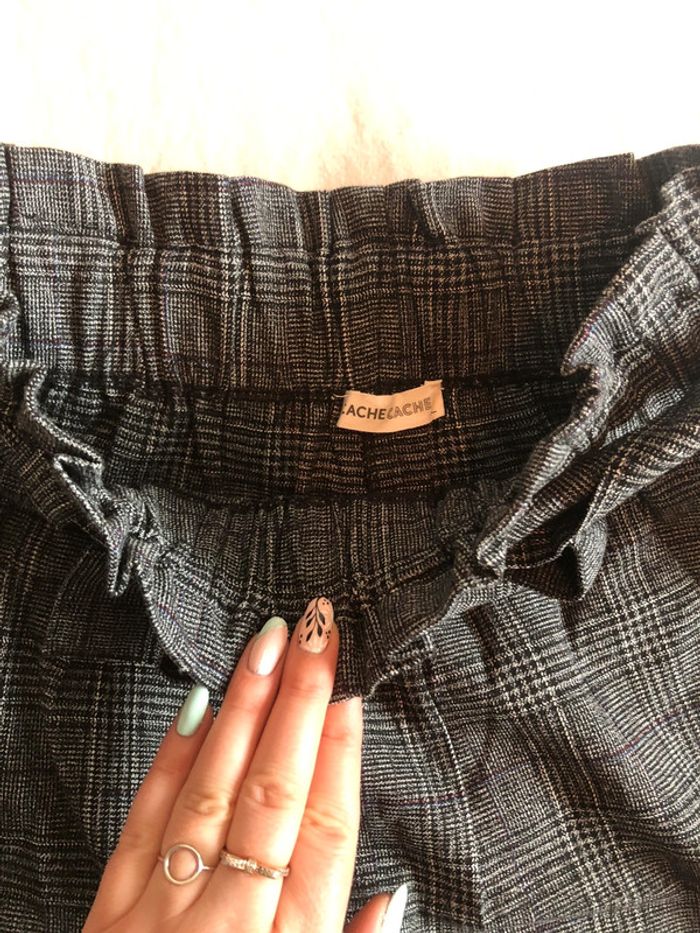 Short cache cache - photo numéro 2