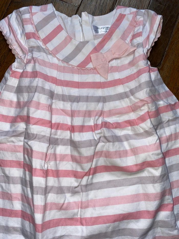 Robe mayoral  9 mois - photo numéro 2