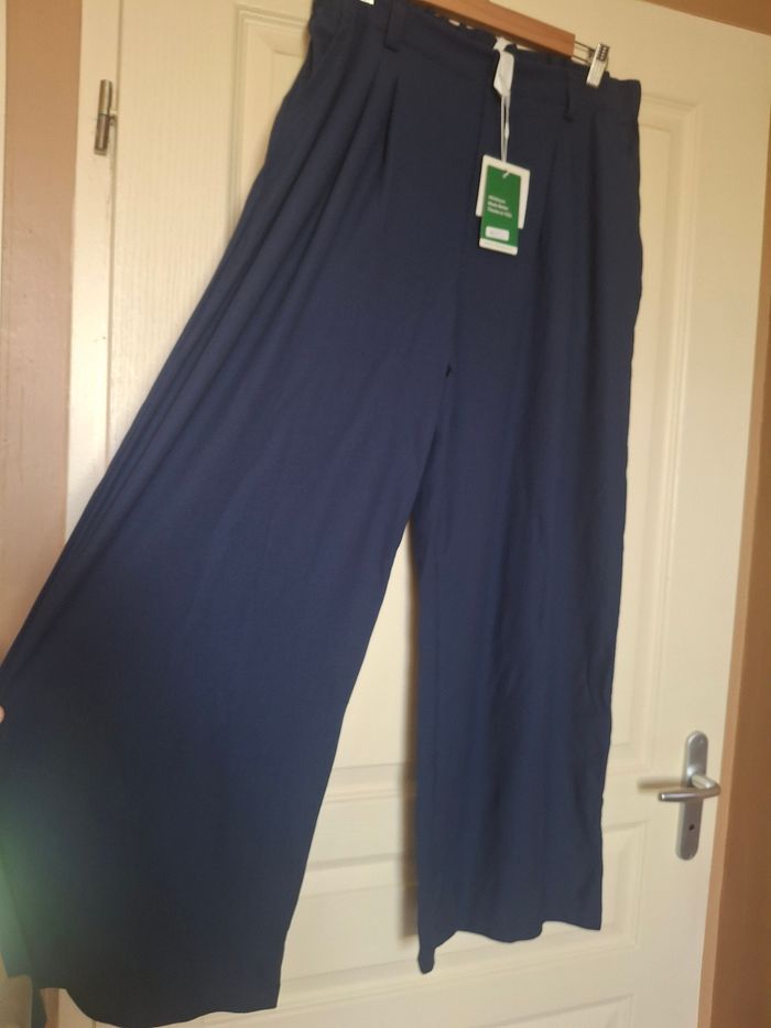 Pantalon large et fluide HALARA neuf marine XL - photo numéro 6