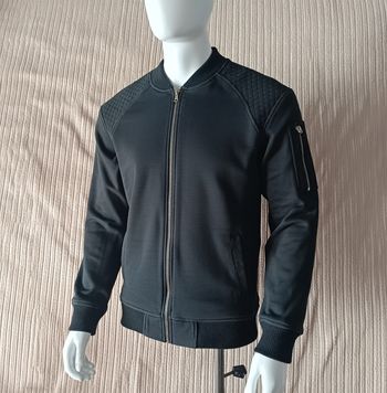 Gilet sweat T  14 ans