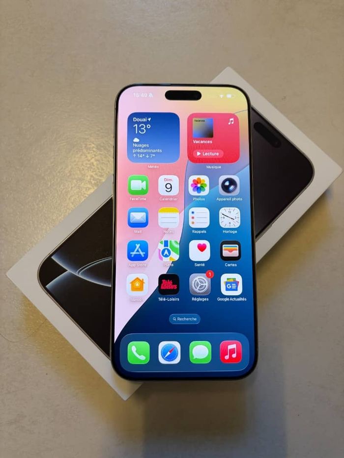 I P h o n e 16 pro max