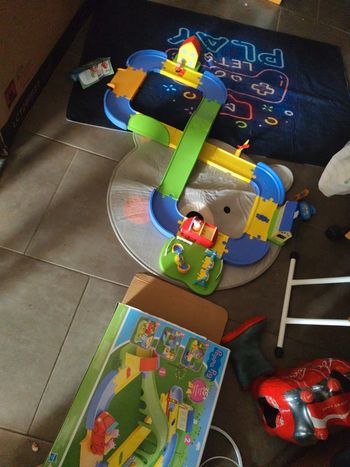 Le circuit ville Peppa pig Complet Tbe