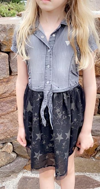 Robe guess parfait état  6 ans