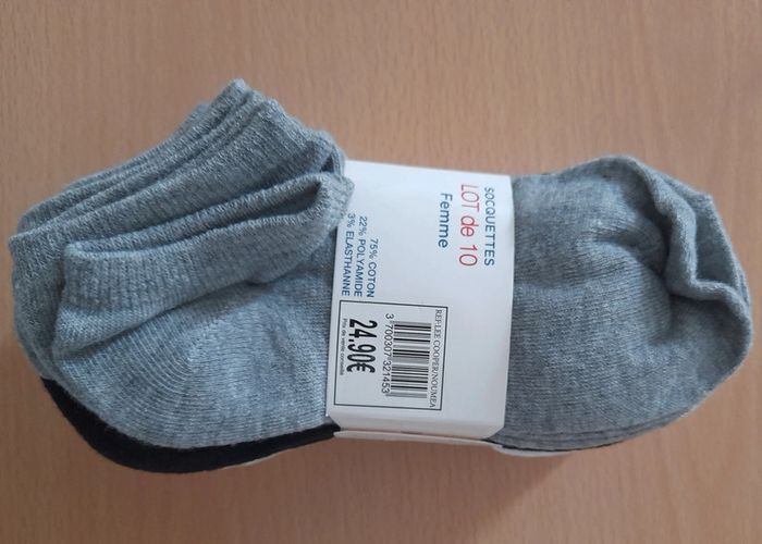 Lot 10 chaussettes socquettes T39/41 - photo numéro 3