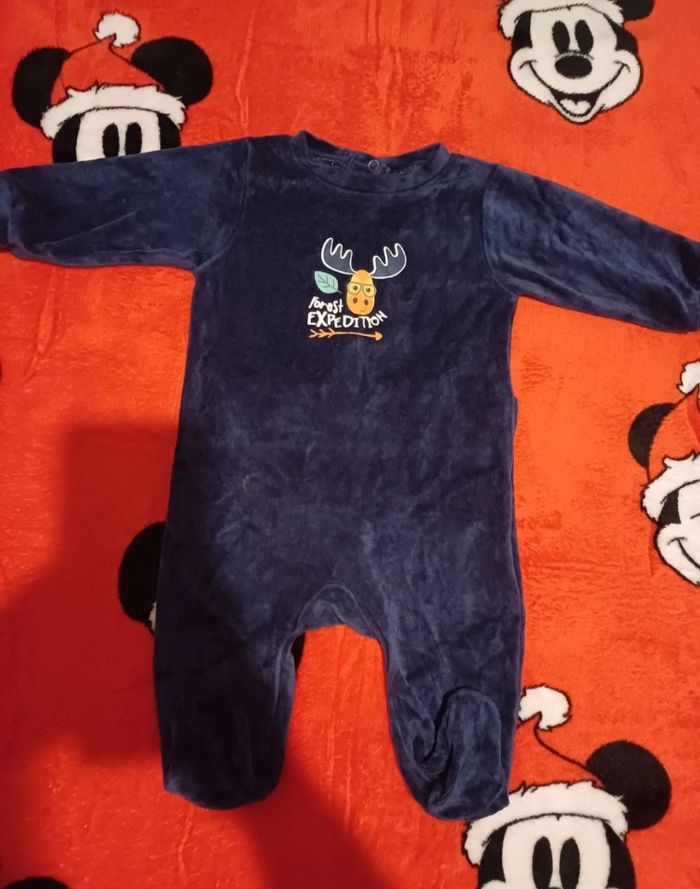 🧸Pyjama de Noël 1 pièce taille 3 mois Pommette