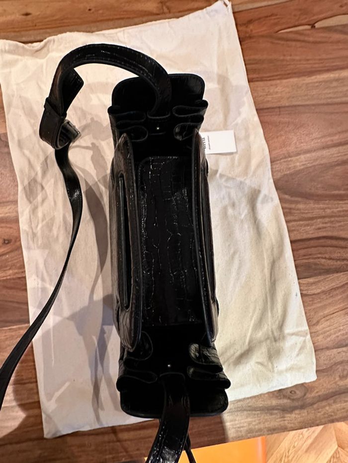 Sac à main en cuir effet croco Ami Paris neuf - photo numéro 7