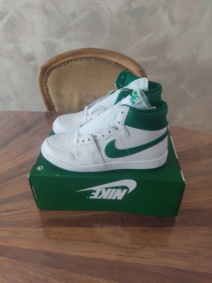 Baskets Nike air Jordan ship T 40 - photo numéro 2