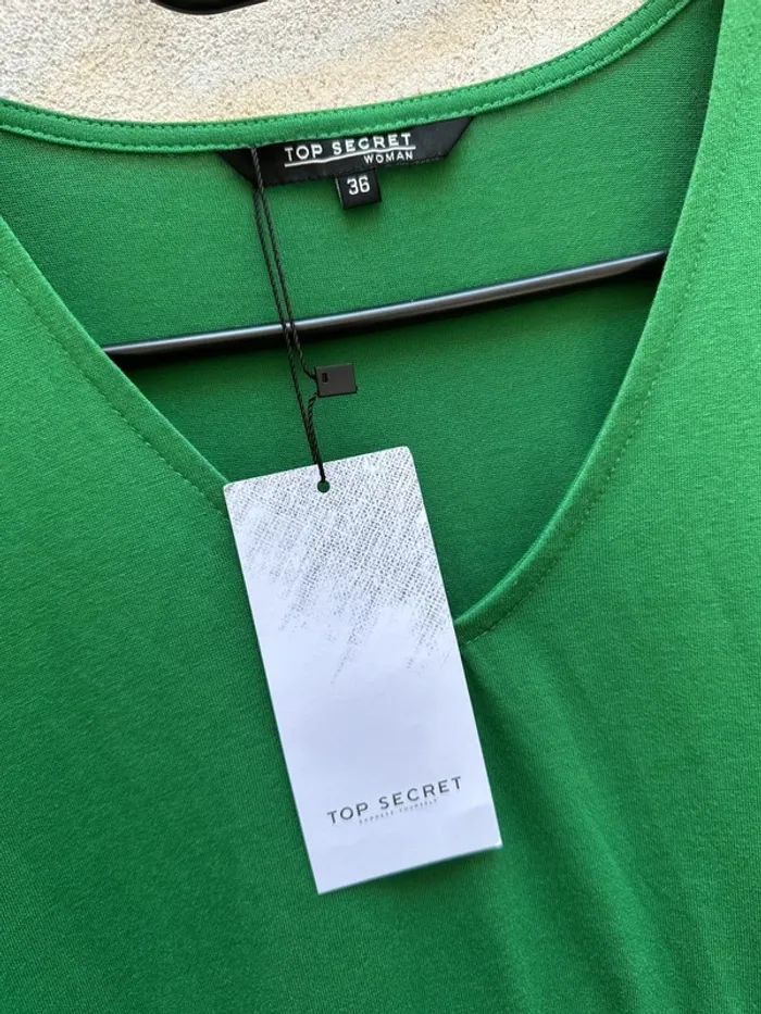 Robe neuve 36 - photo numéro 4