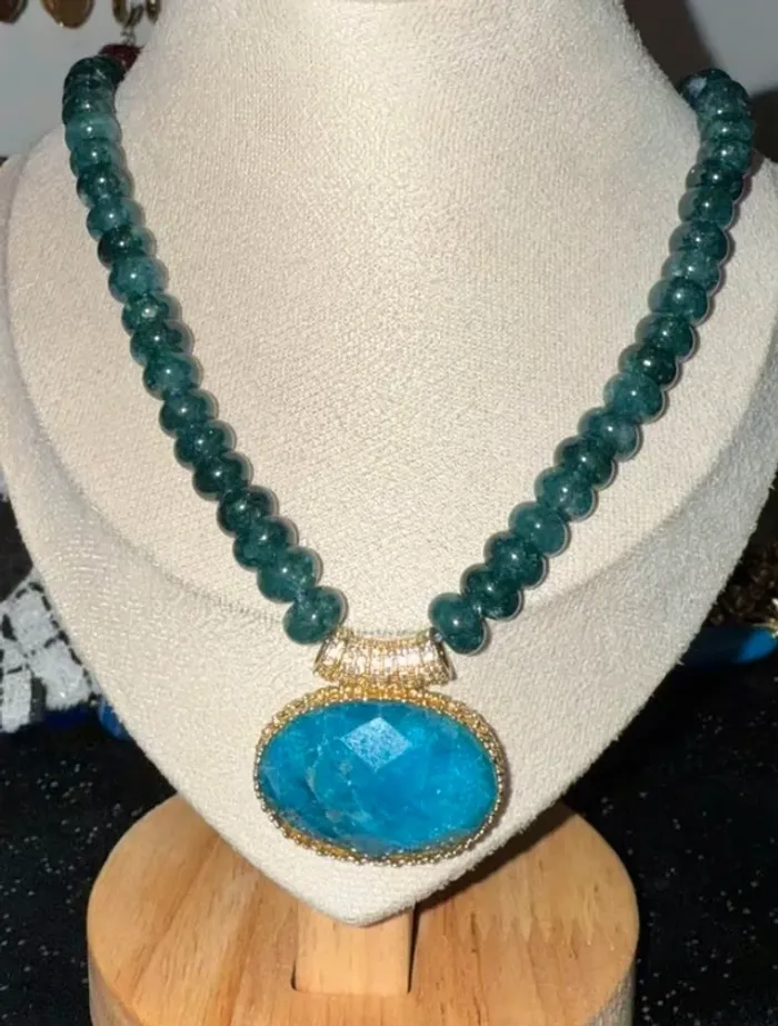 Gros collier habaha Paris  acier inoxydable or zircons tout en perles et pierres  pyrite - photo numéro 7