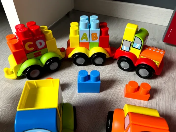 Voiture et animaux lego - photo numéro 2