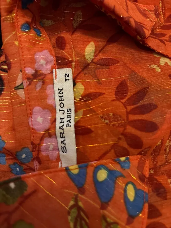 Blouse orange transparente motifs floraux dorés – Sarah John Paris – 36 St tropez Ibiza - photo numéro 10