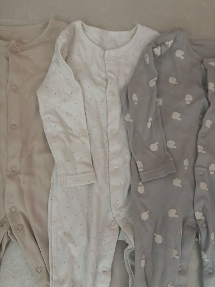 Lot de 3 pyjamas - photo numéro 3