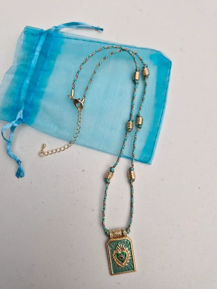 Collier Talisman turquoise ex-voto vert - photo numéro 2