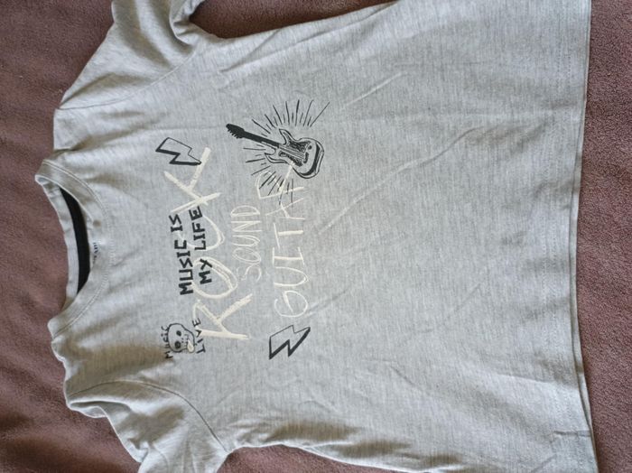 T-shirt fin, longues manches - Taille 6 ans