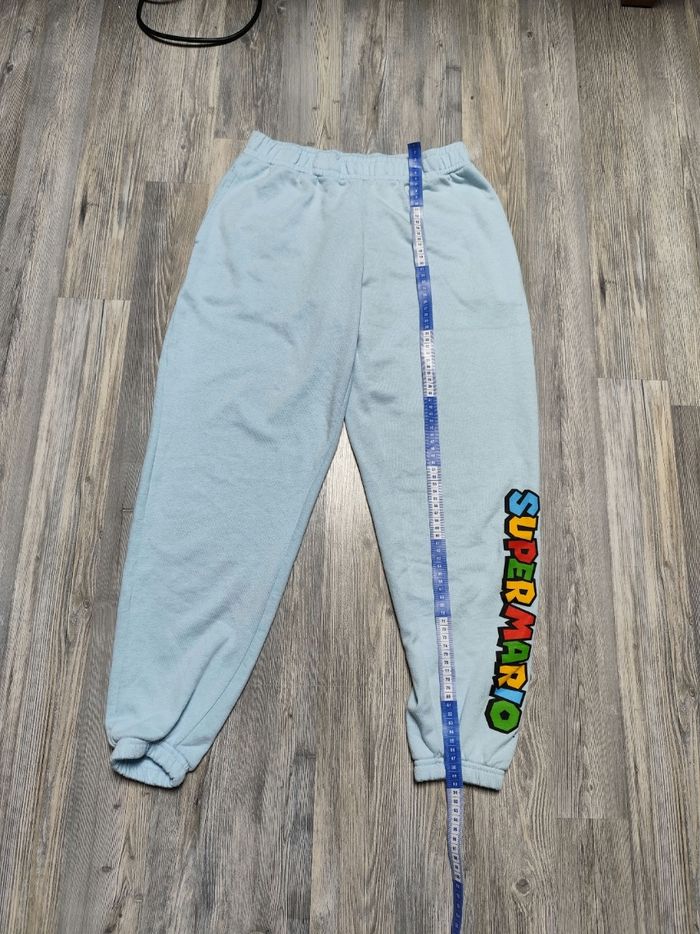 Jogging Super Mario T38