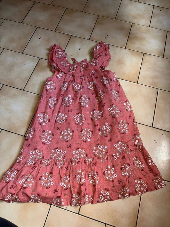 Robe 8 ans