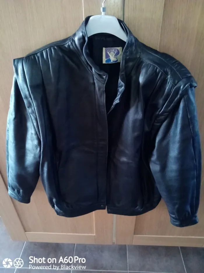 Veste en cuir femme