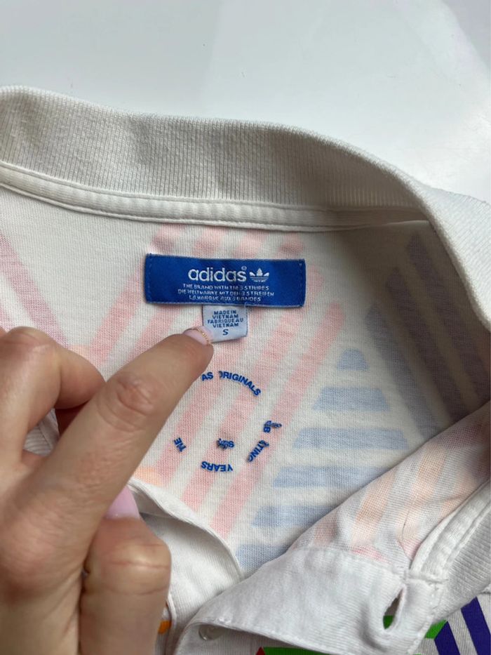 Polo/t.shirt blanc et arc en ciel Adidas pour homme en taille S - photo numéro 5