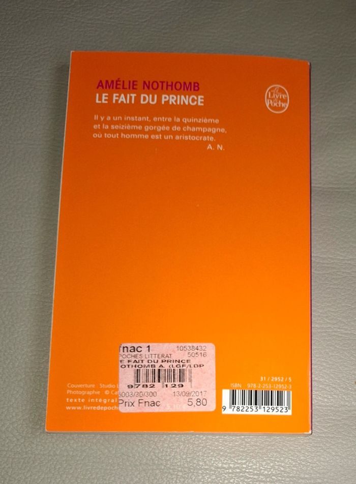 Livre d Amelie Nothomb - le fait du prince - photo numéro 2