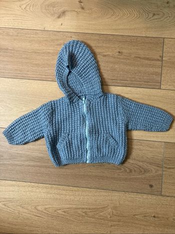 Gilet tricot bleu 6 mois