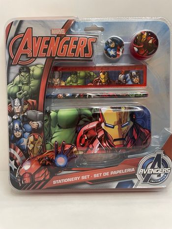 Set papeterie marvel avengers
