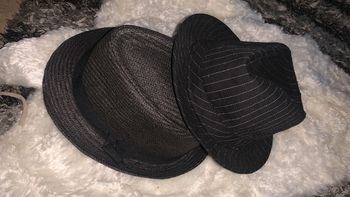 Lot de 2 chapeaux