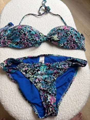 Bikini