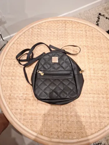 Petit sac à dos pour femme 😊