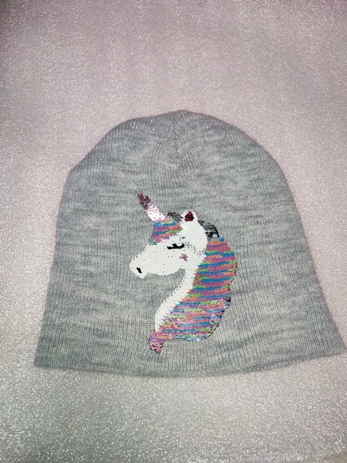 Bonnet - photo numéro 3