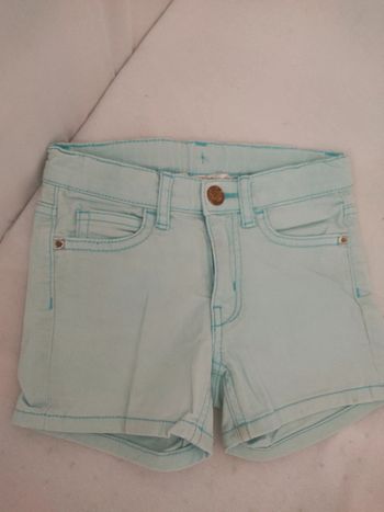Short taille 4 ans (104 CMS)