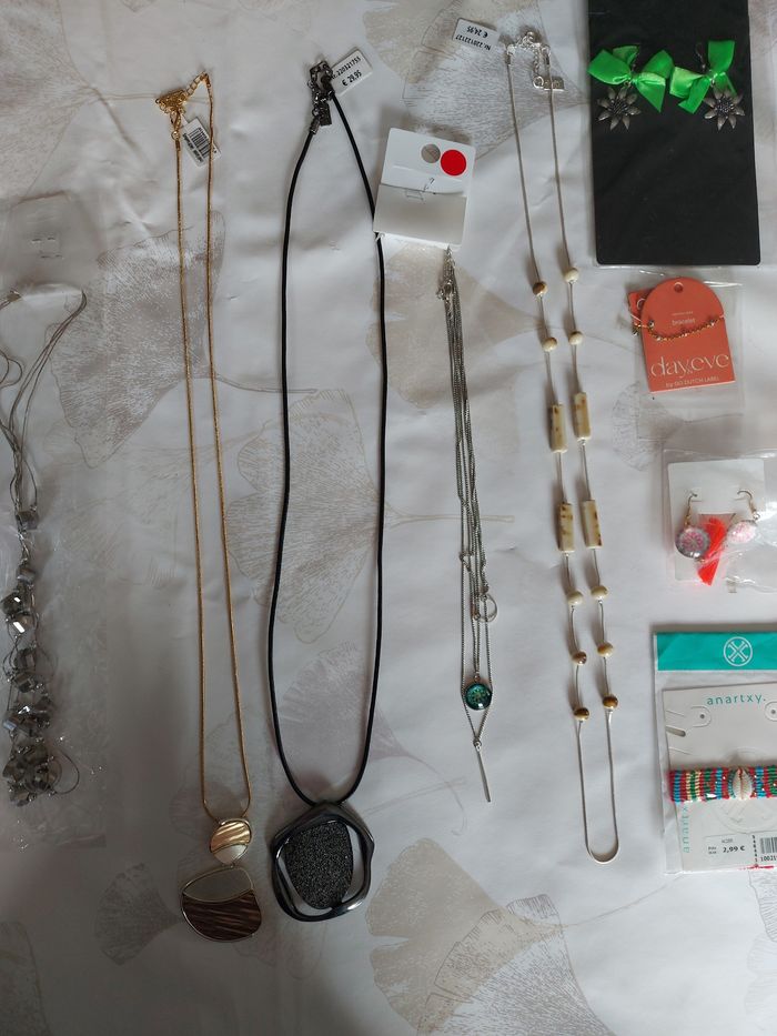 Lot bijoux - photo numéro 5