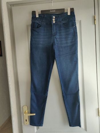 Jean bleu foncé Cache Cache