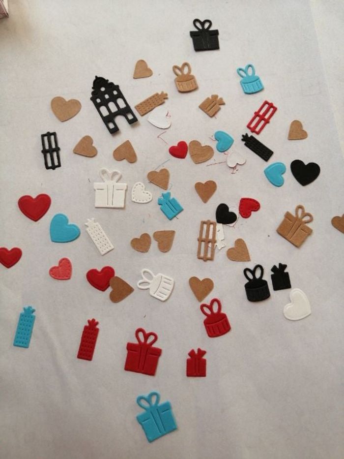 Découpe scrapbooking (K59)