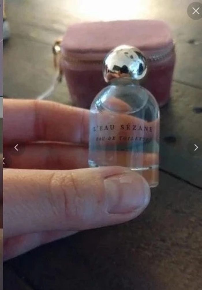 Parfum neuf et étui pochette sezane